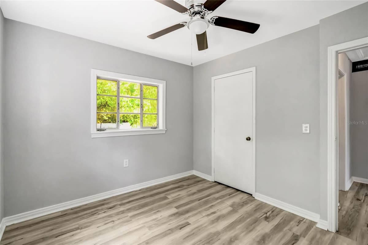 322 FRANKFORT AVENUE — photo 12 of 19