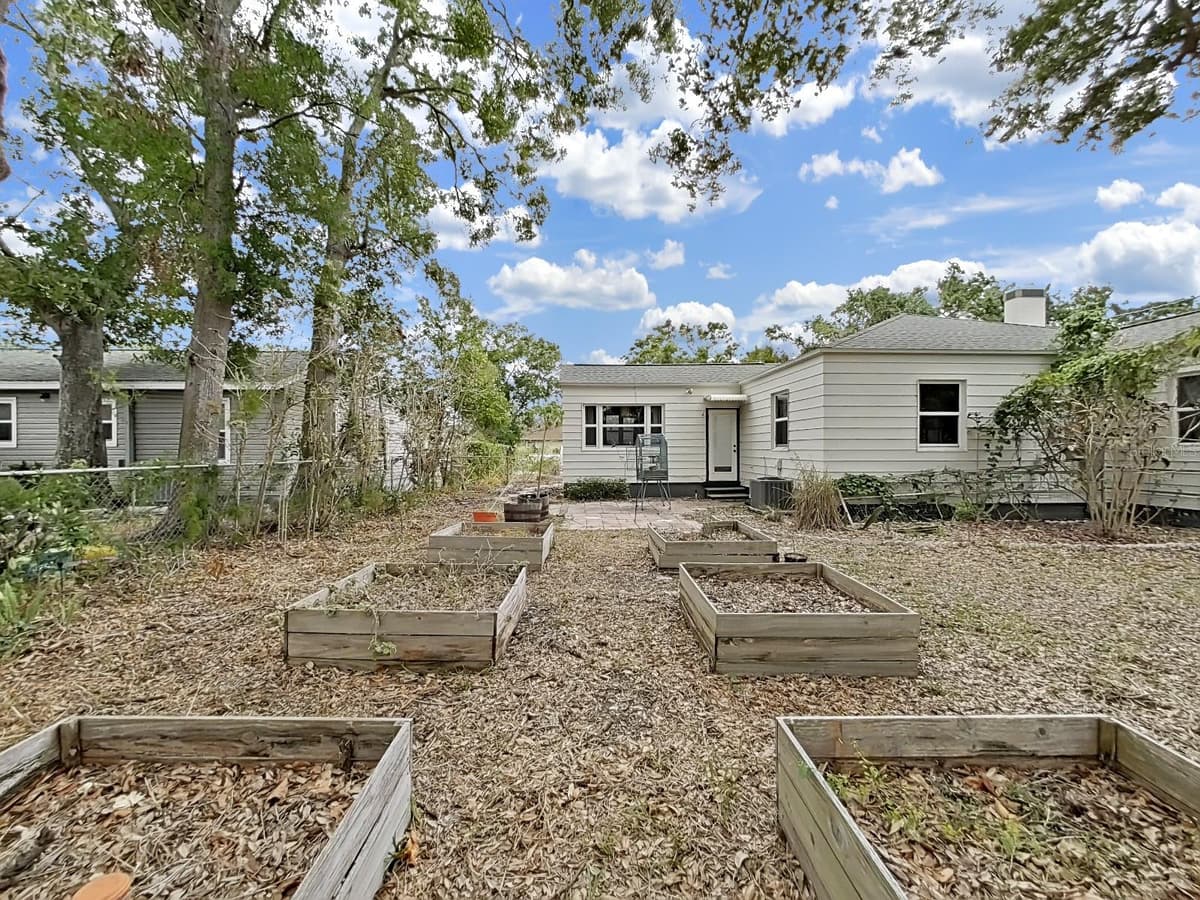 235 38TH STREET — photo 37 of 46