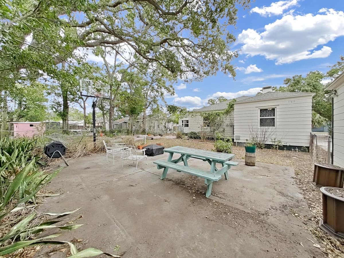 235 38TH STREET — photo 33 of 46