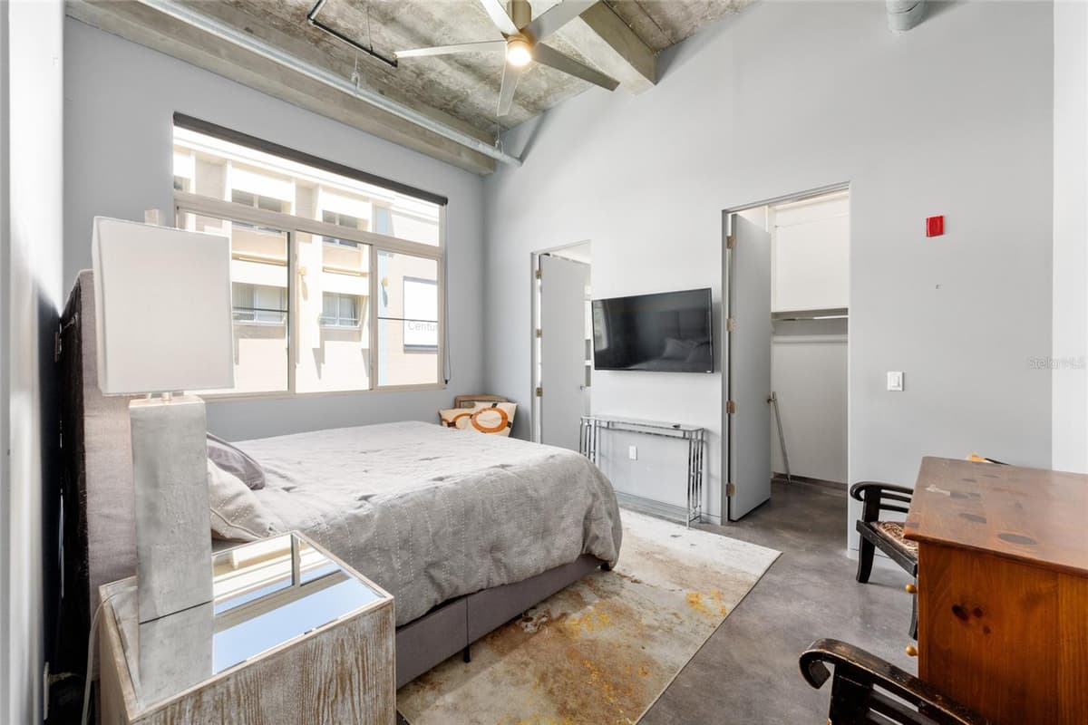 302 BROADWAY STREET — photo 18 of 36
