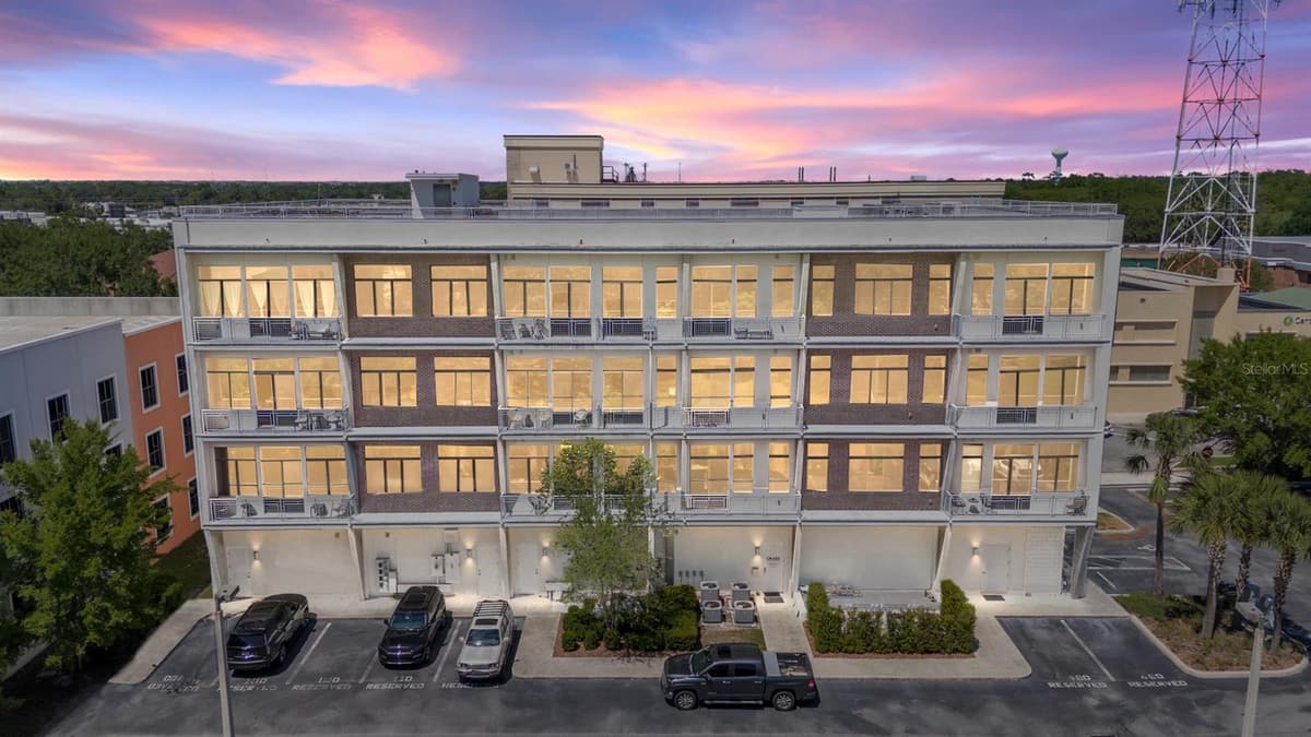302 BROADWAY STREET — photo 32 of 36