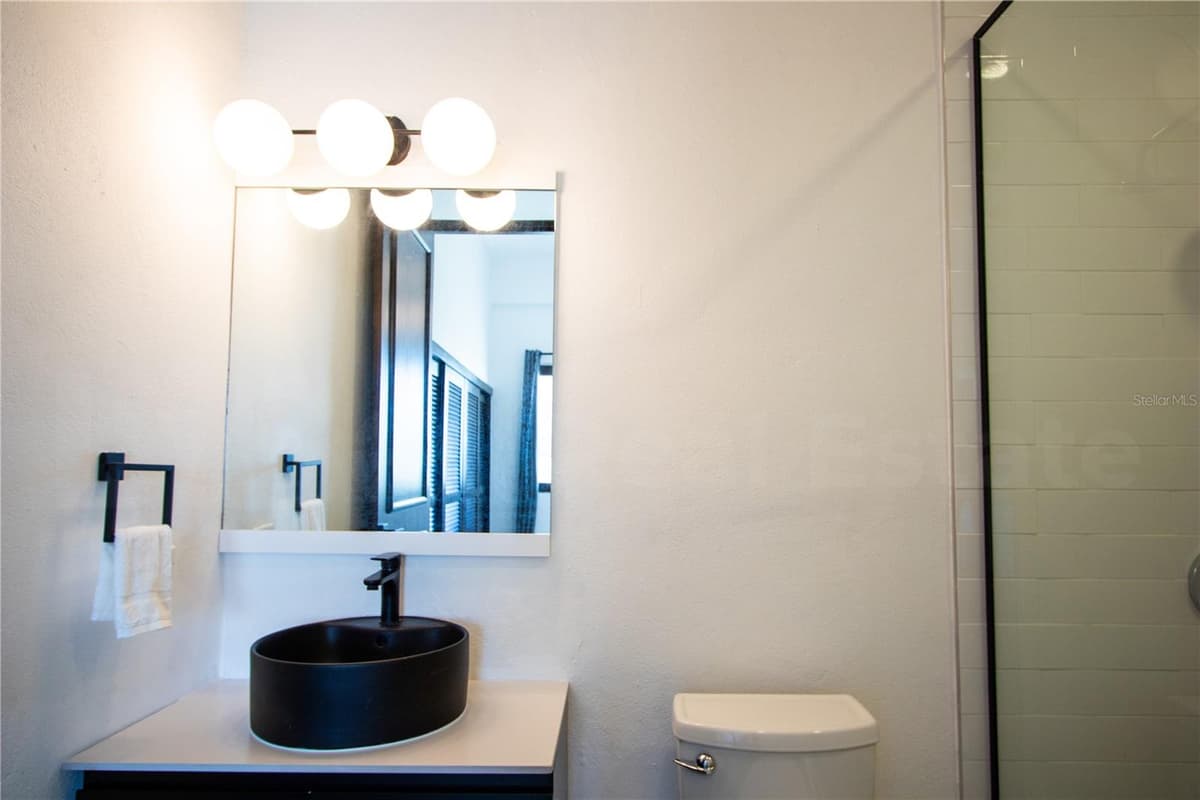 254-256 SAN FRANCISCO STREET — photo 16 of 19