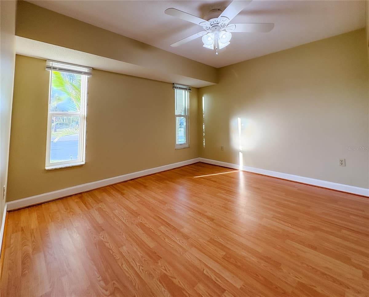 389 MILLPORT STREET — photo 21 of 29