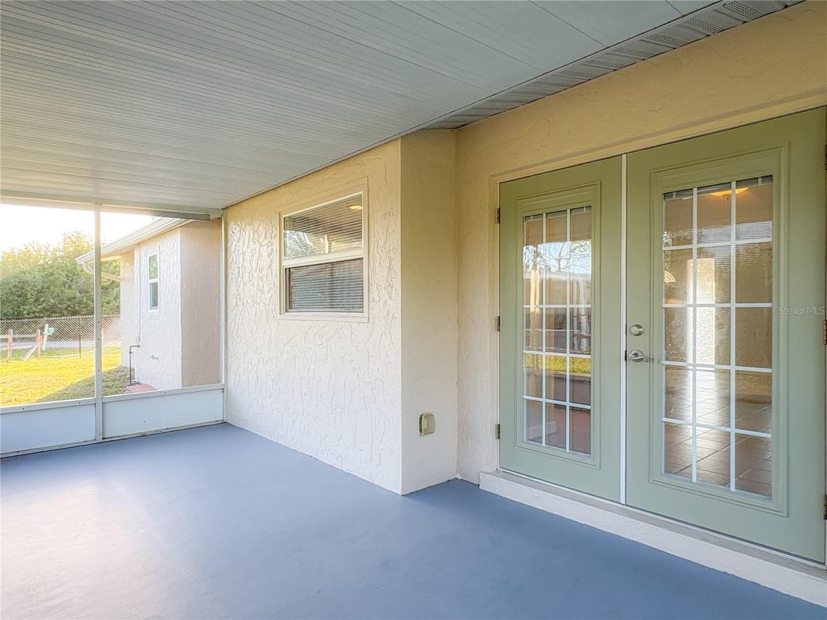 389 MILLPORT STREET — photo 9 of 29
