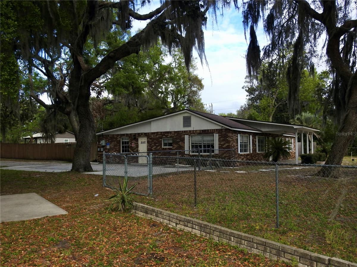 5107 COUNTY ROAD 163 — photo 4 of 39