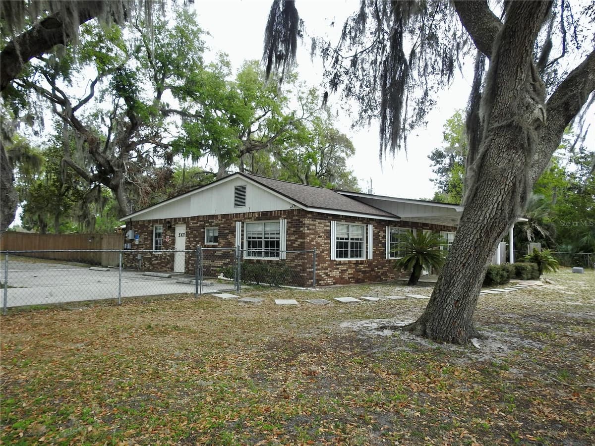 5107 COUNTY ROAD 163 — photo 12 of 39
