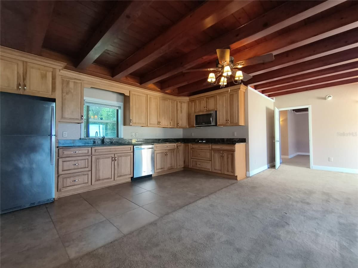 910 KEPLER ROAD — photo 32 of 52