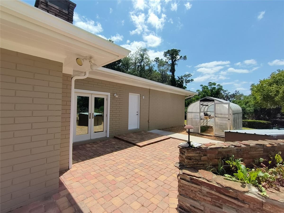 910 KEPLER ROAD — photo 41 of 52