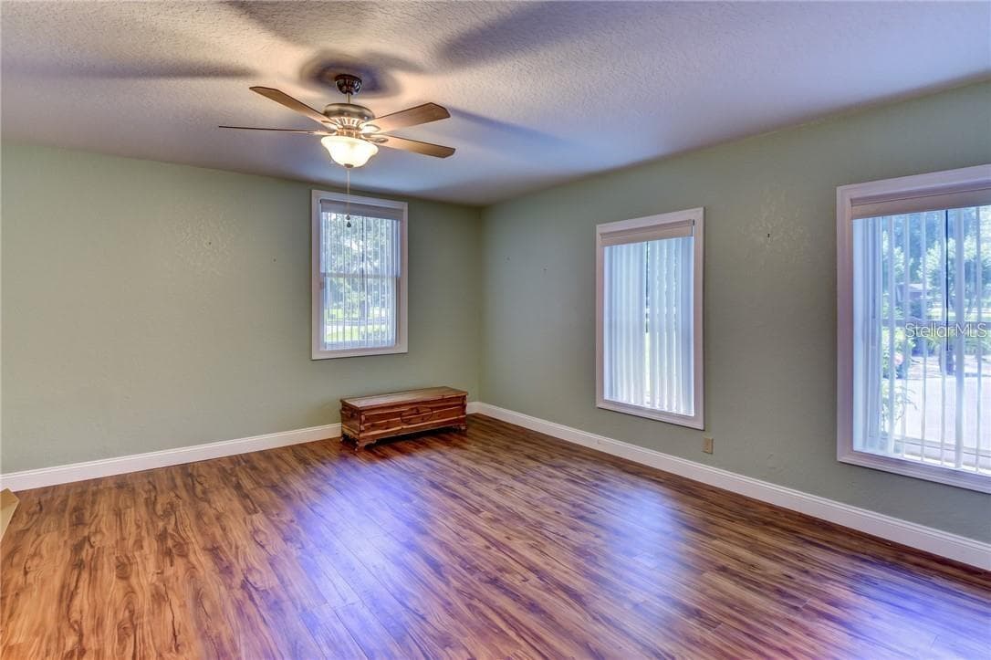 910 KEPLER ROAD — photo 19 of 52