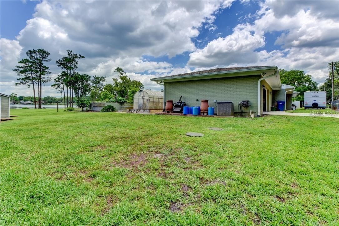 910 KEPLER ROAD — photo 40 of 52