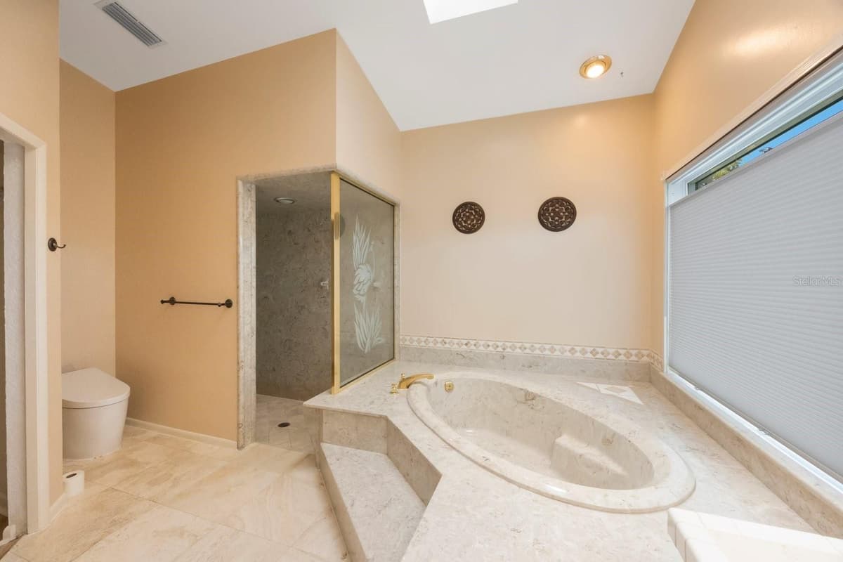 14115 HARBORWOOD DRIVE — photo 22 of 48