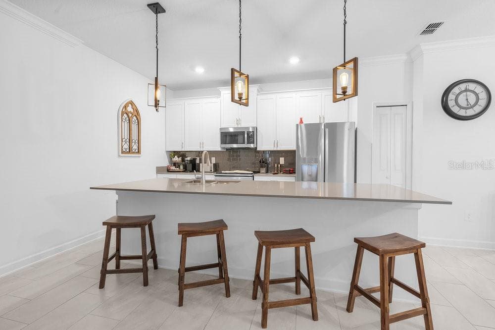 1148 KINGSBARN STREET — photo 11 of 48
