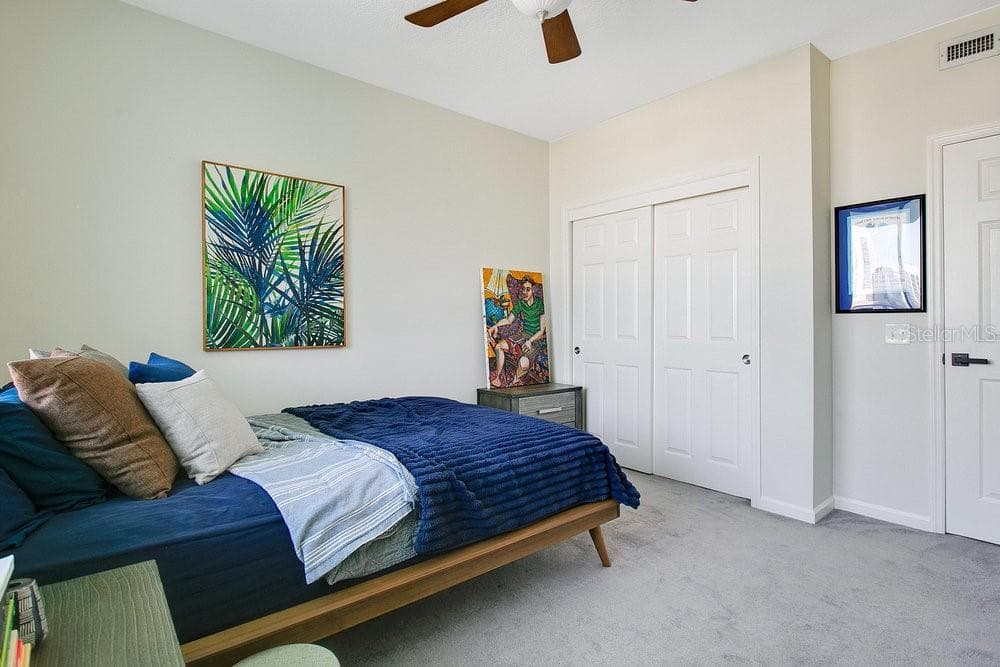322 CENTRAL BOULEVARD — photo 11 of 60