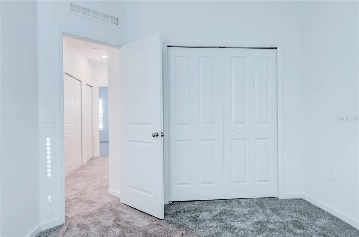 3239 LAURENT LOOP — photo 13 of 28
