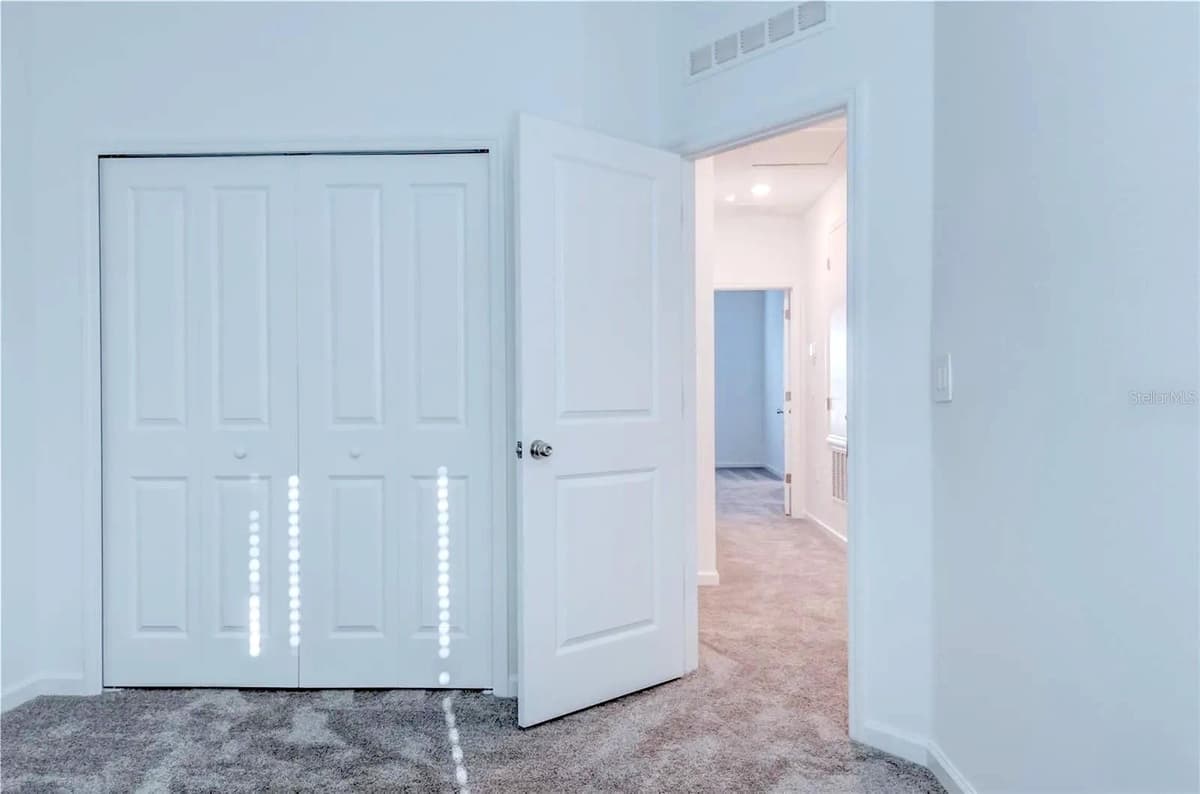 3239 LAURENT LOOP — photo 15 of 28