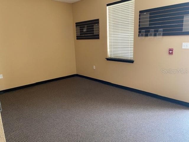 1045 PRIMERA BOULEVARD — photo 8 of 12