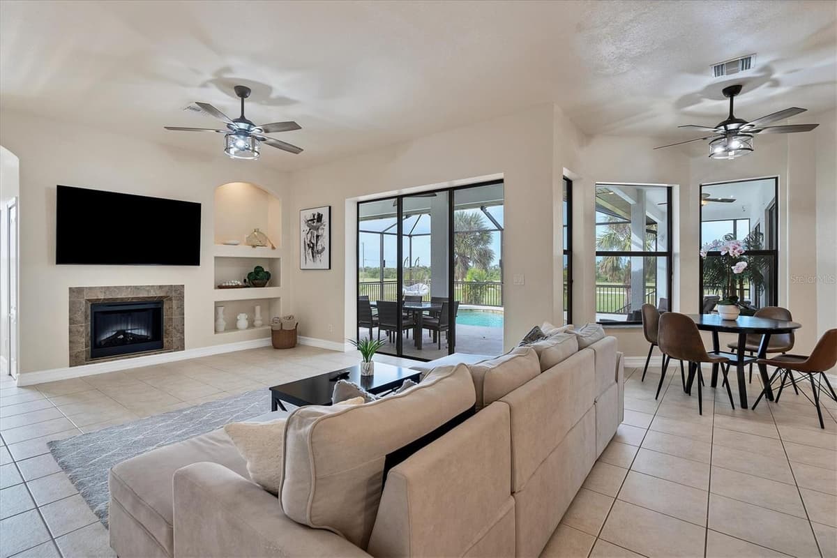 24017 PEPPERCORN ROAD — photo 4 of 38