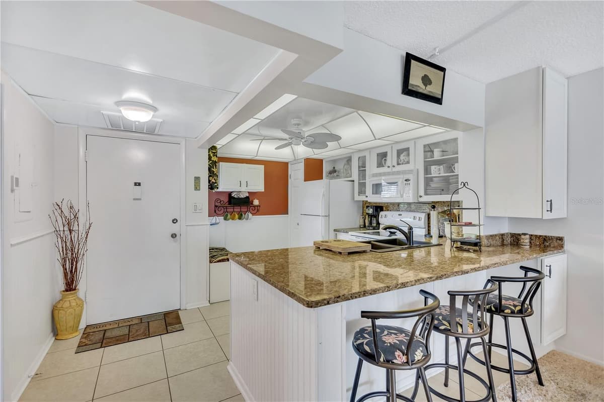 12300 VONN ROAD — photo 7 of 45