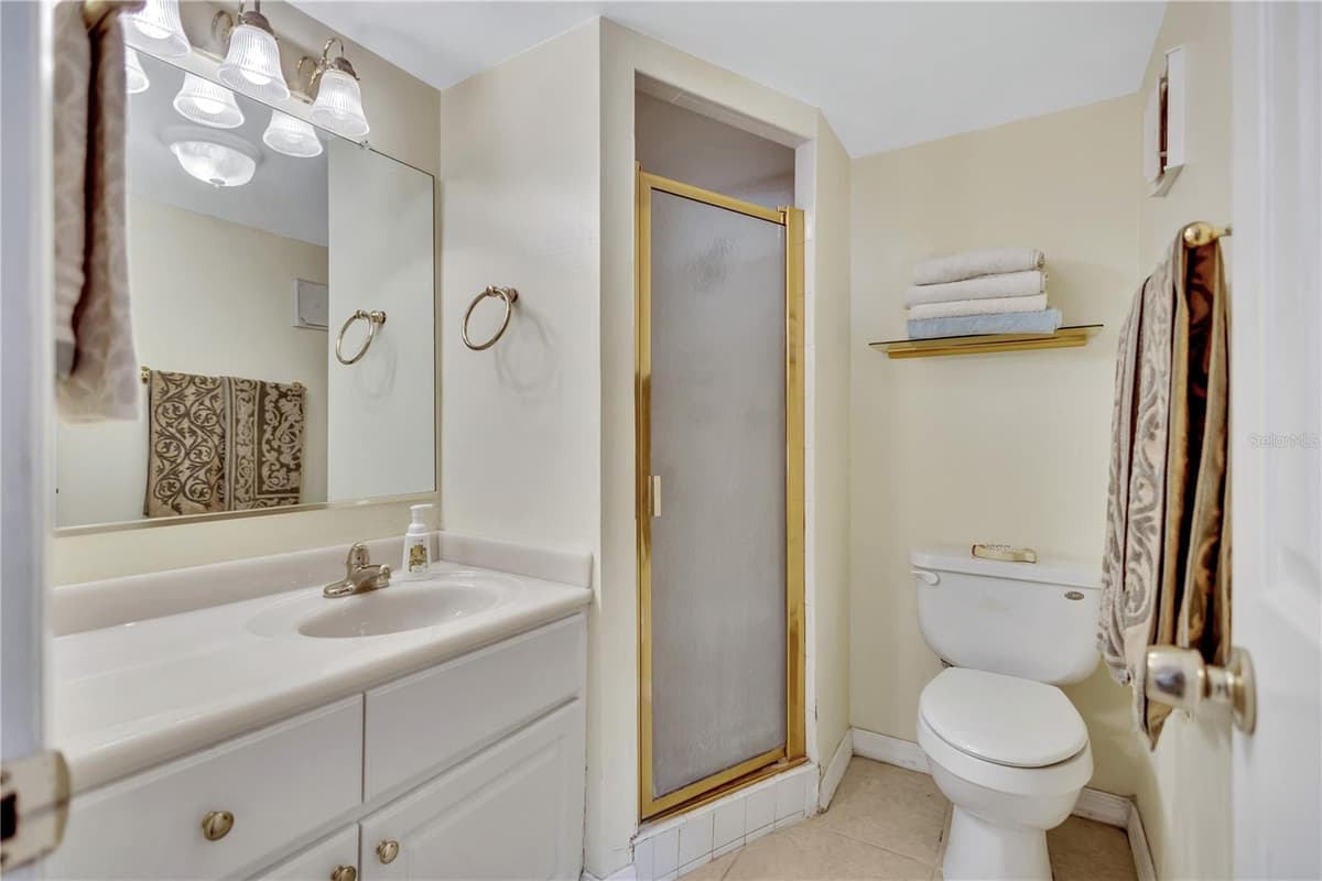 12300 VONN ROAD — photo 17 of 45