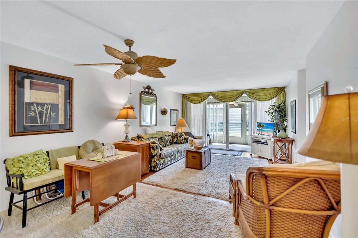 12300 VONN ROAD — photo 11 of 45
