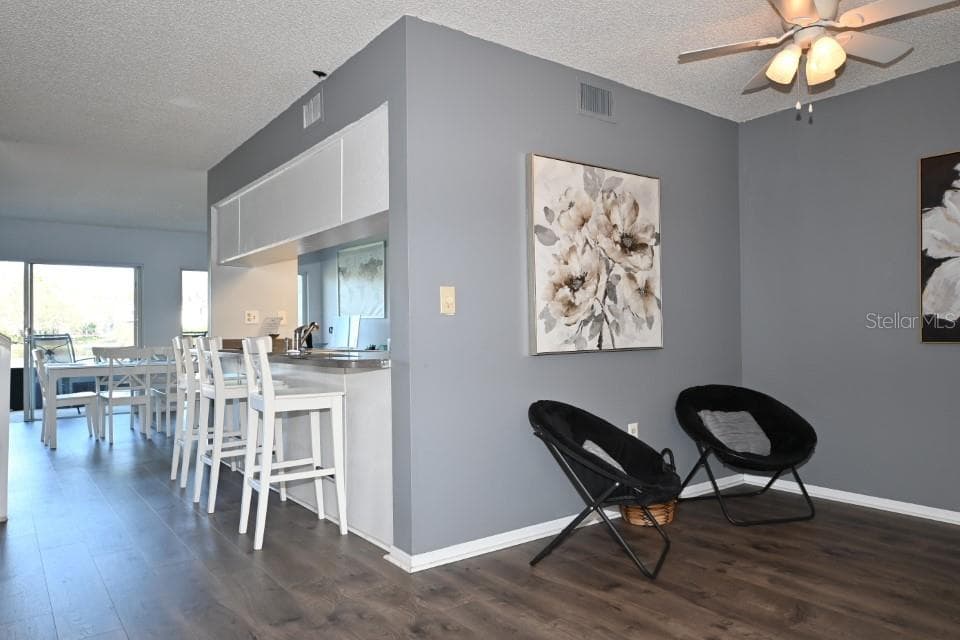 5348 SADDLEBROOK WAY — photo 8 of 40