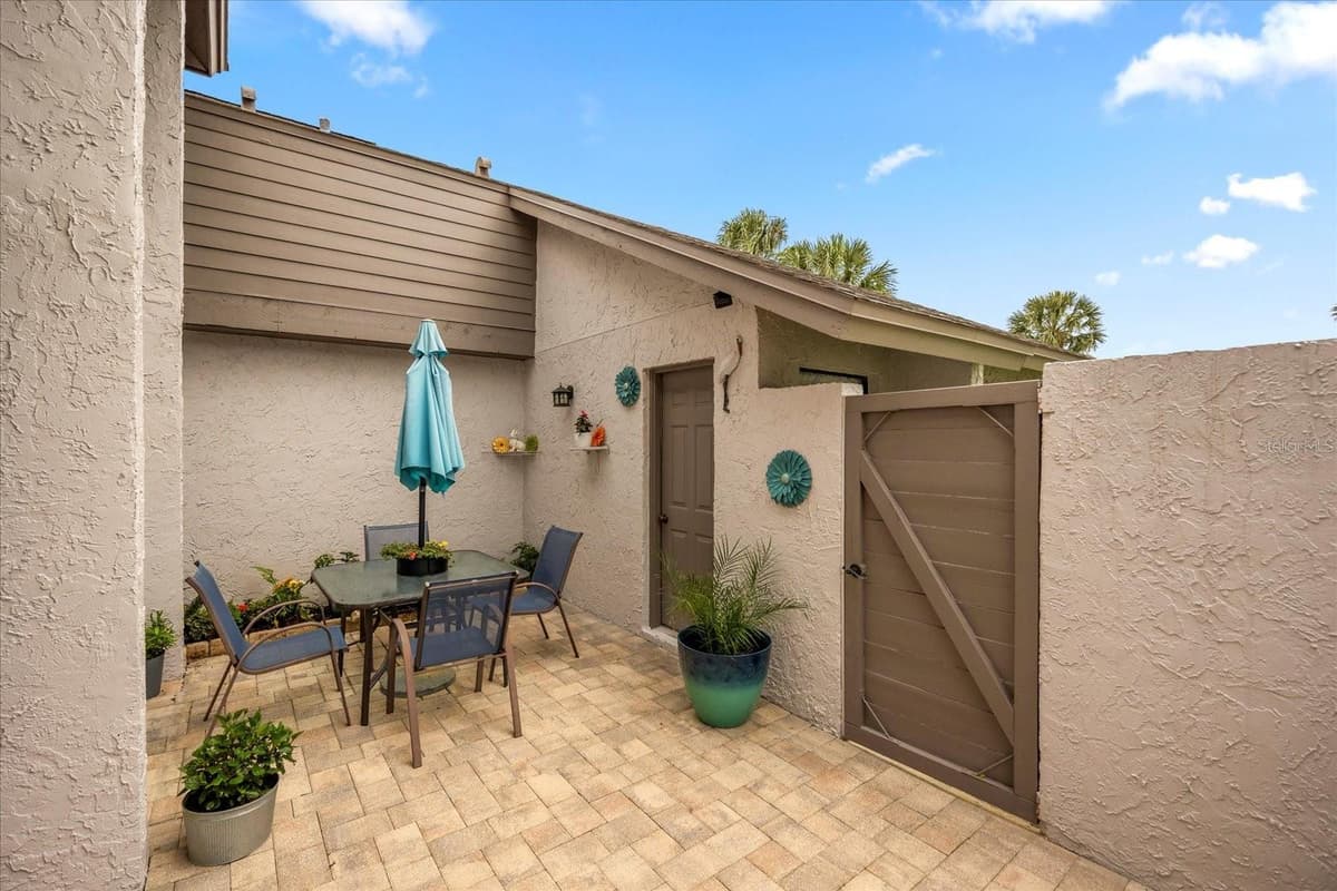 147 OLIVE TREE CIRCLE — photo 24 of 32