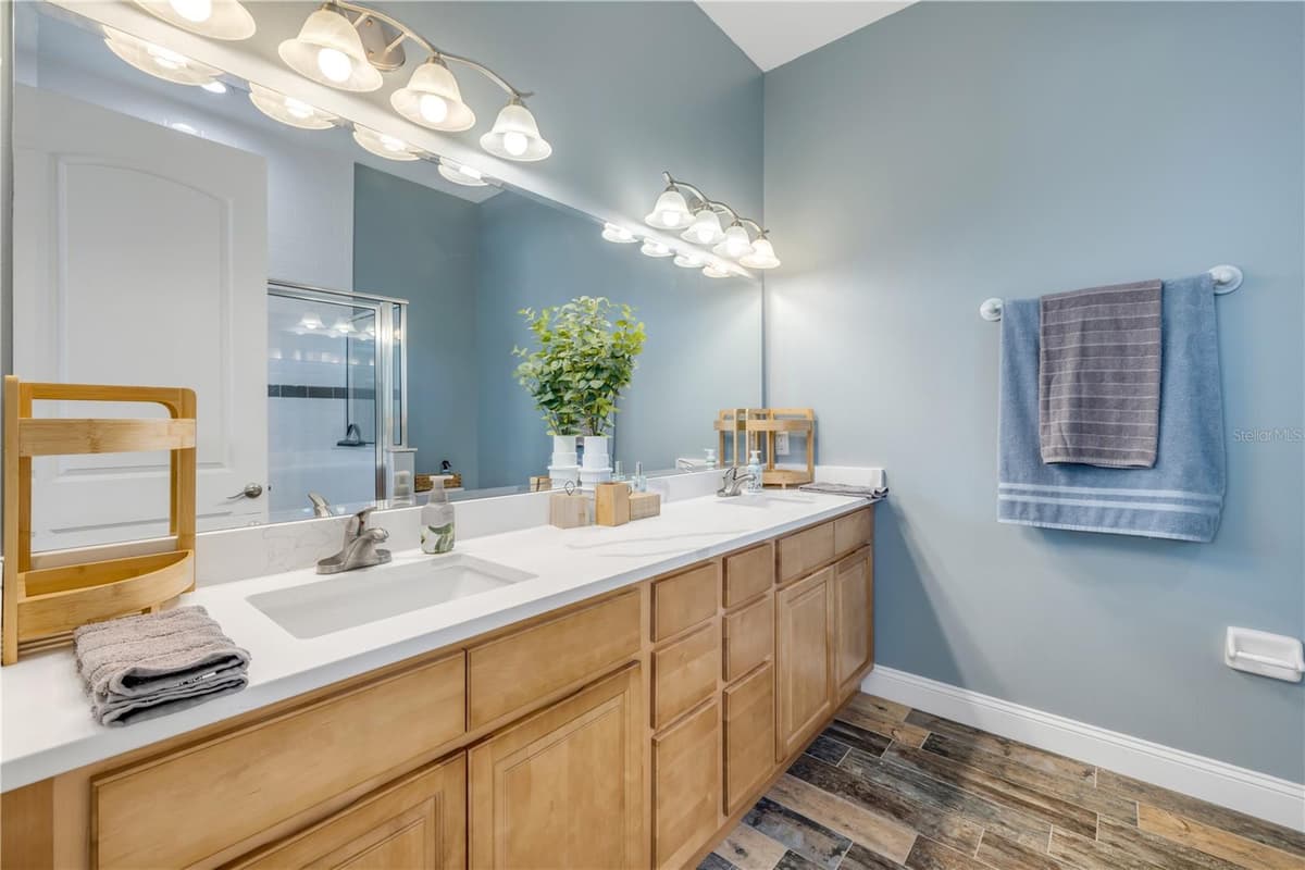 1804 SAXON DRIVE — photo 33 of 73