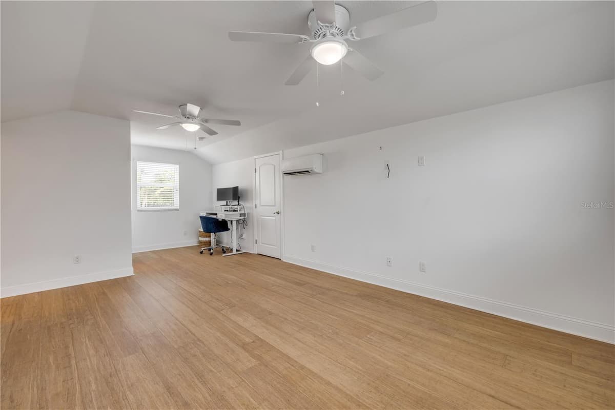 1804 SAXON DRIVE — photo 43 of 73
