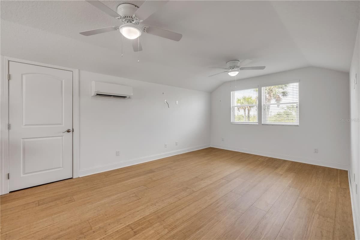 1804 SAXON DRIVE — photo 40 of 73
