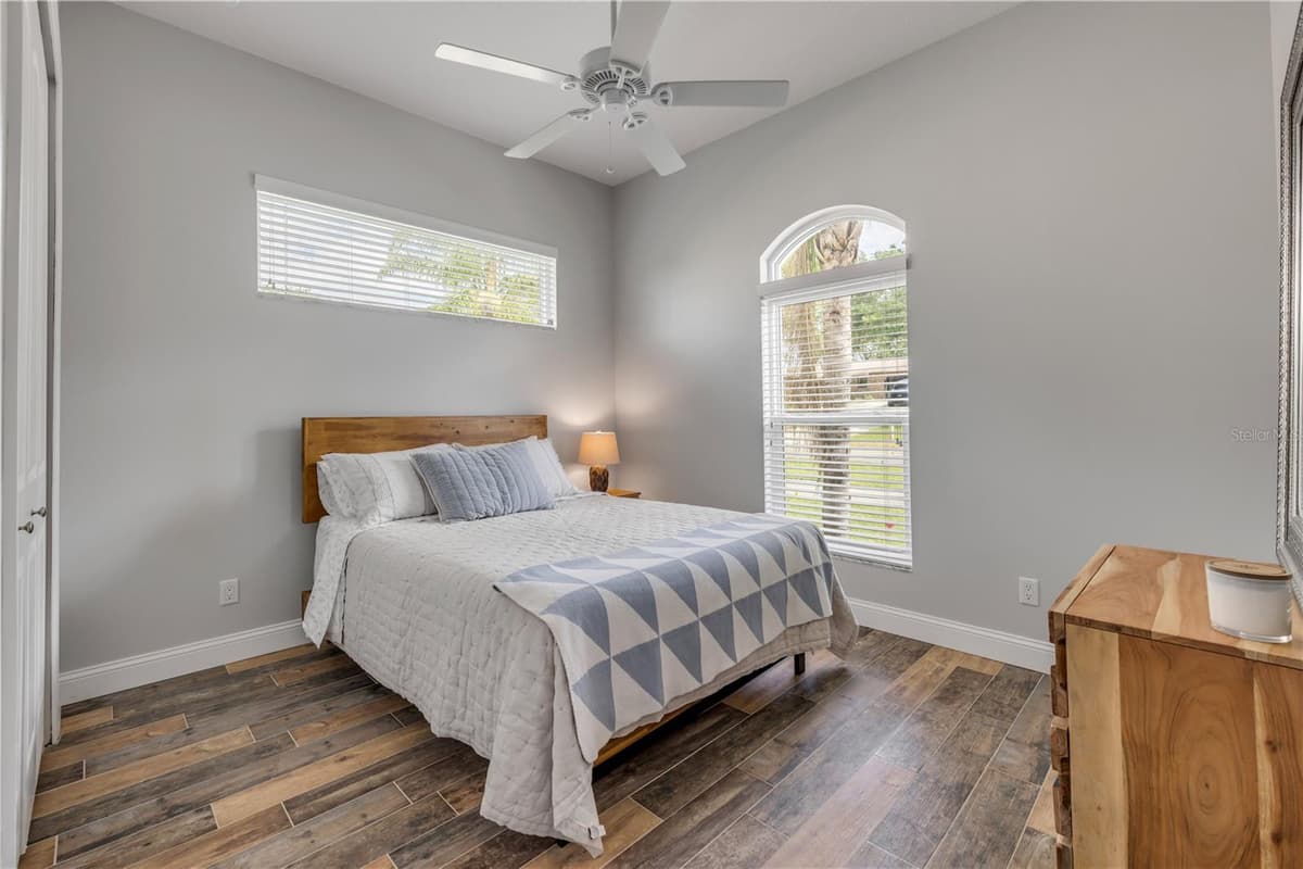 1804 SAXON DRIVE — photo 36 of 73