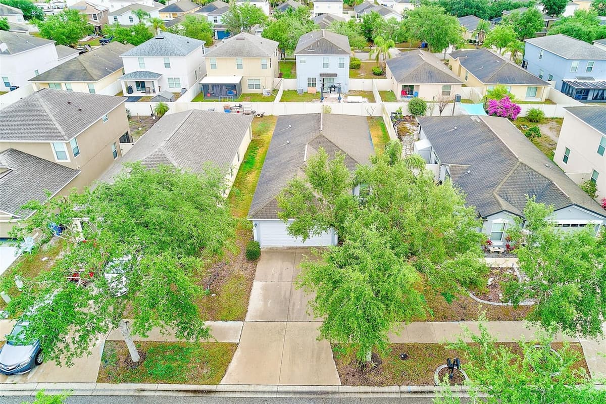 15410 QUAIL WOODS PLACE — photo 36 of 41