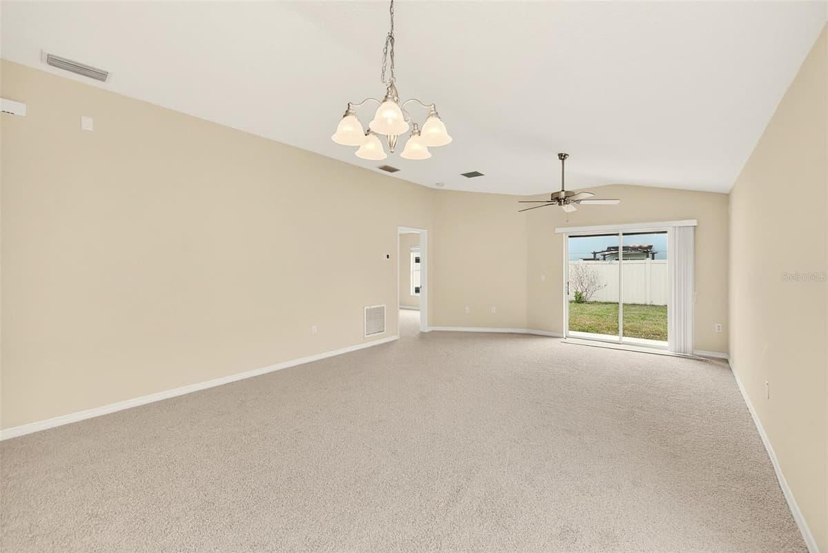 15410 QUAIL WOODS PLACE — photo 7 of 41