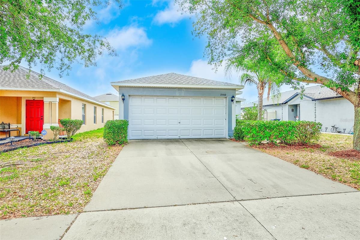 15410 QUAIL WOODS PLACE — photo 3 of 41