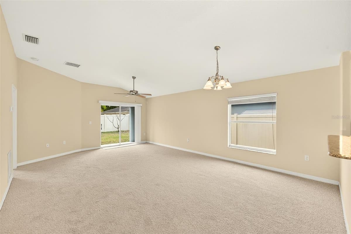 15410 QUAIL WOODS PLACE — photo 10 of 41
