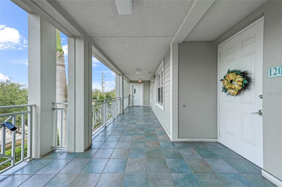5114 MELBOURNE STREET — photo 4 of 40