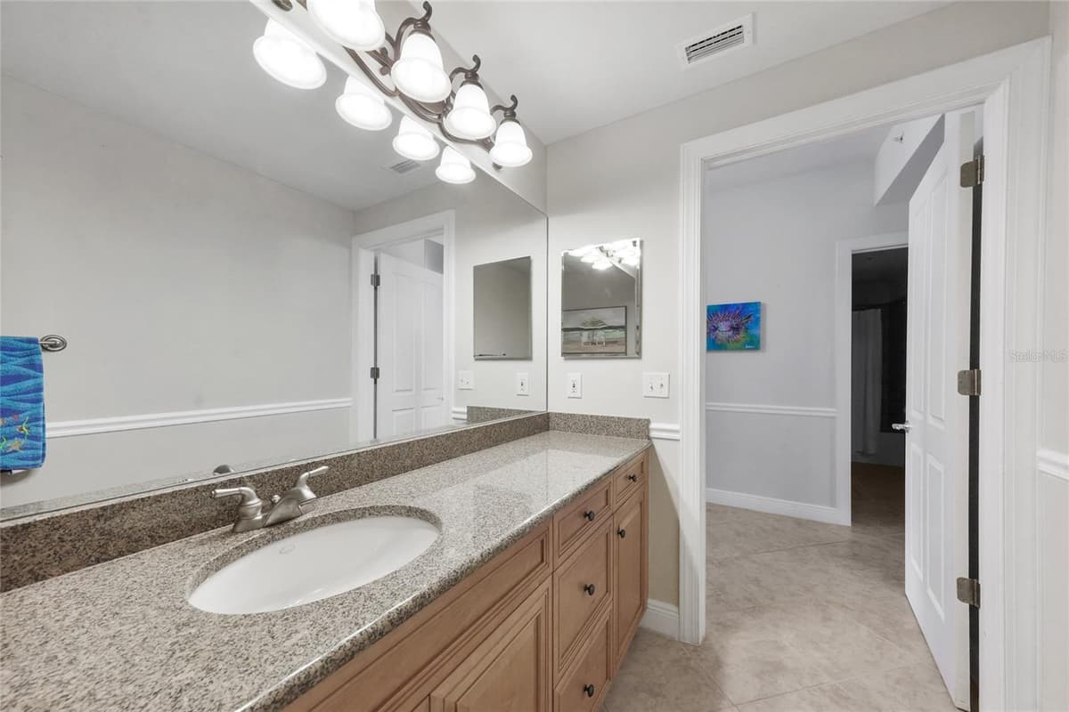 5114 MELBOURNE STREET — photo 26 of 40