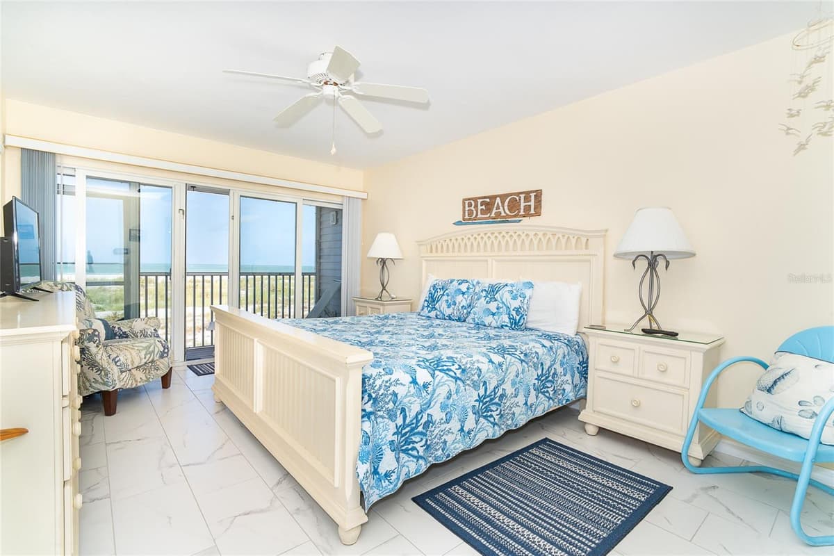 7466 PALM ISLAND DRIVE — photo 17 of 28