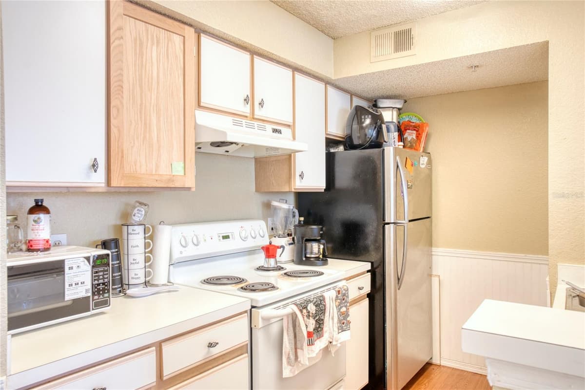 2203 KEY WEST COURT — photo 6 of 10