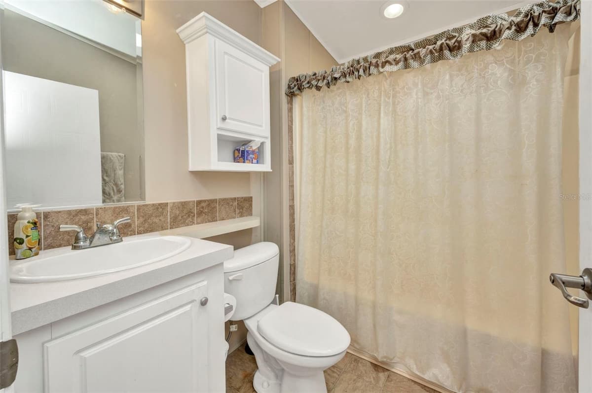 2100 KINGS HWY — photo 28 of 71
