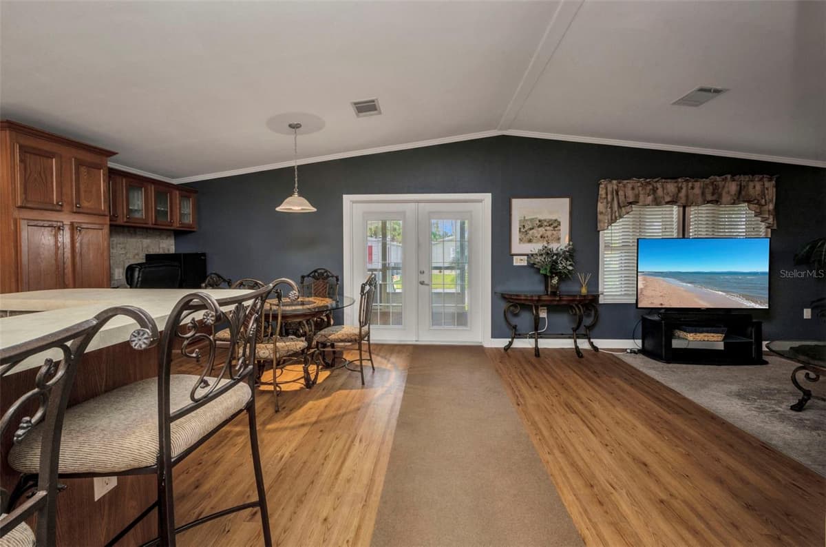 2100 KINGS HWY — photo 13 of 71