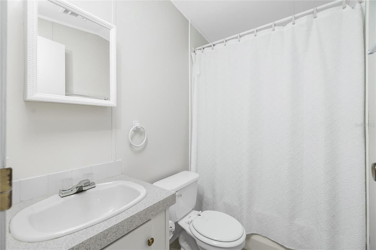 7364 TISA AVENUE — photo 19 of 41