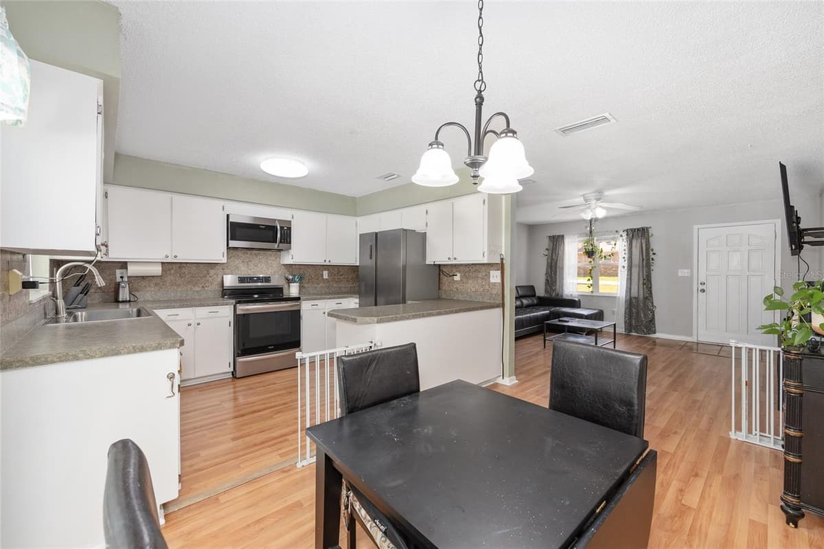 3601 35TH COURT — photo 7 of 21