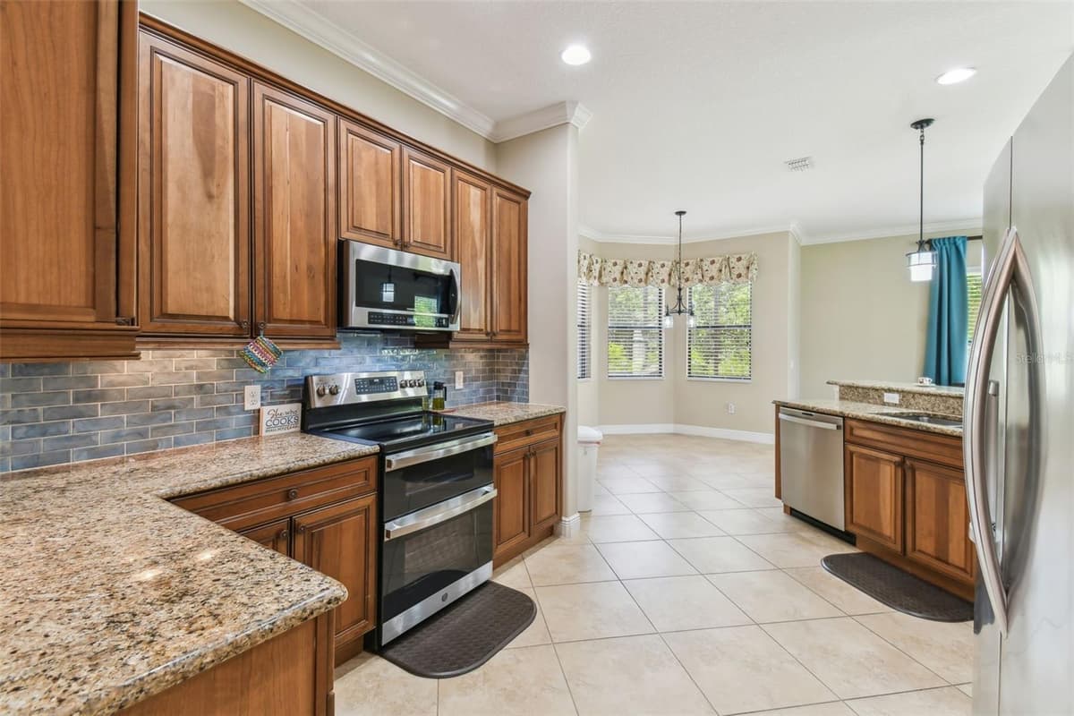 429 VILLA PARK ROAD — photo 17 of 59
