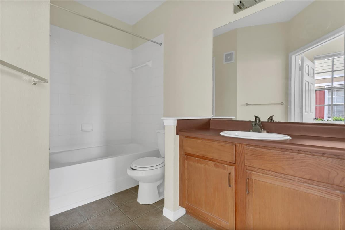 8213 CLAIRE ANN DRIVE — photo 13 of 25