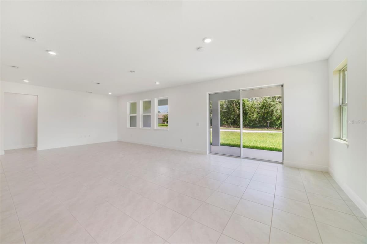 3057 WATER CLOVER COURT — photo 9 of 23