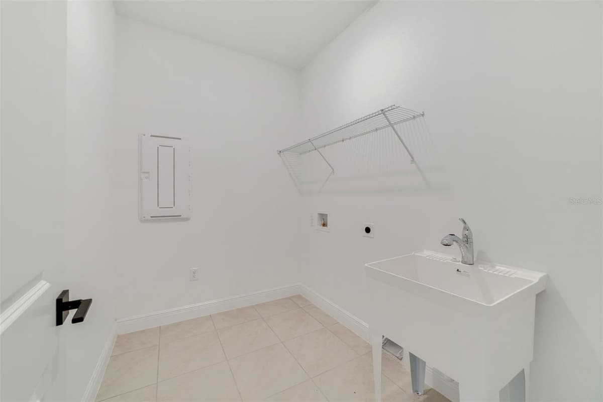 3057 WATER CLOVER COURT — photo 22 of 23