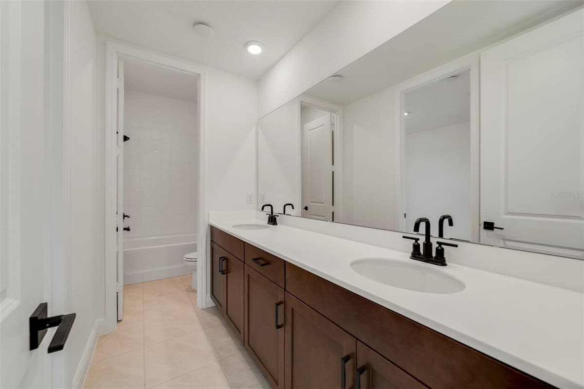 3057 WATER CLOVER COURT — photo 21 of 23