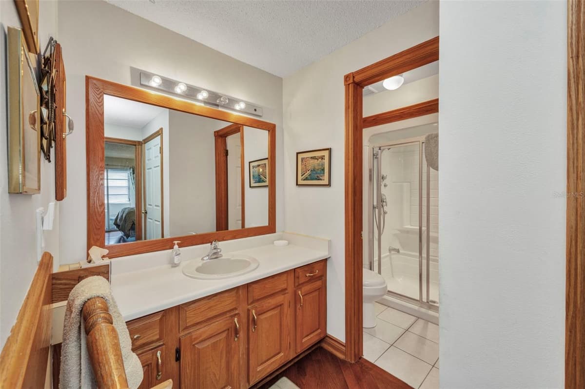 22375 EDGEWATER DRIVE — photo 15 of 58
