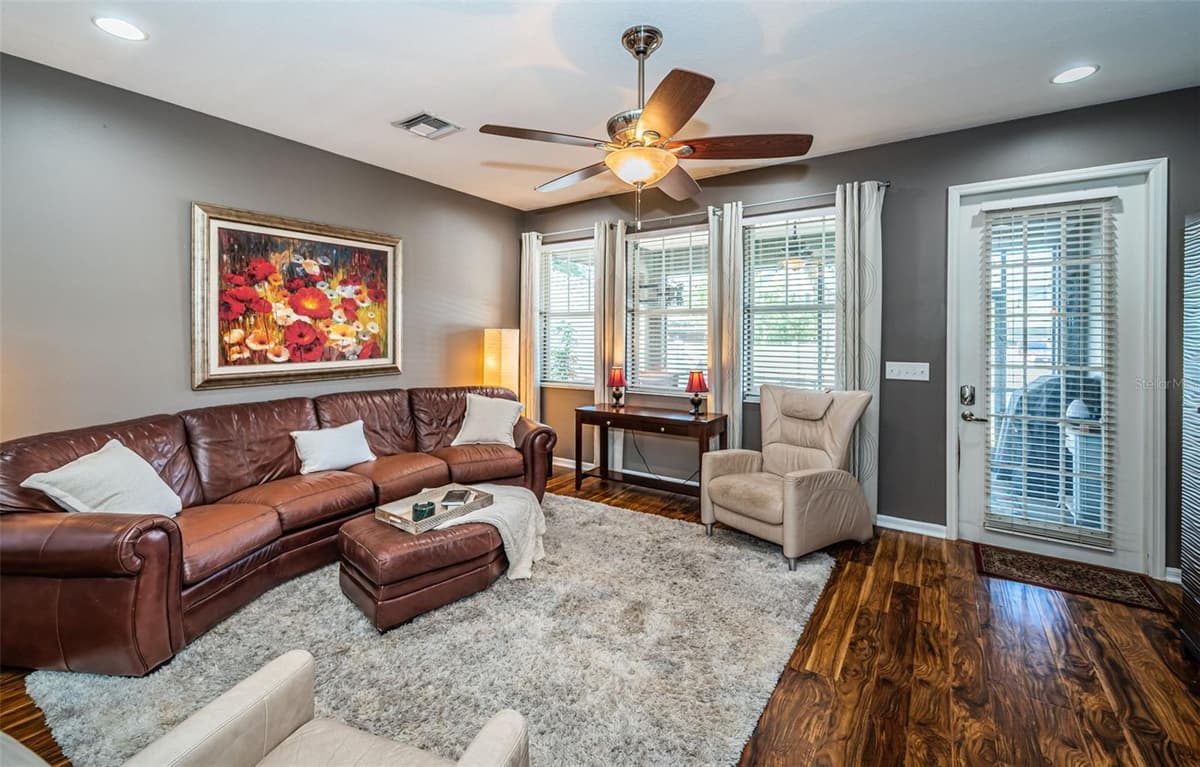 3515 ALBRITTON STREET — photo 3 of 63