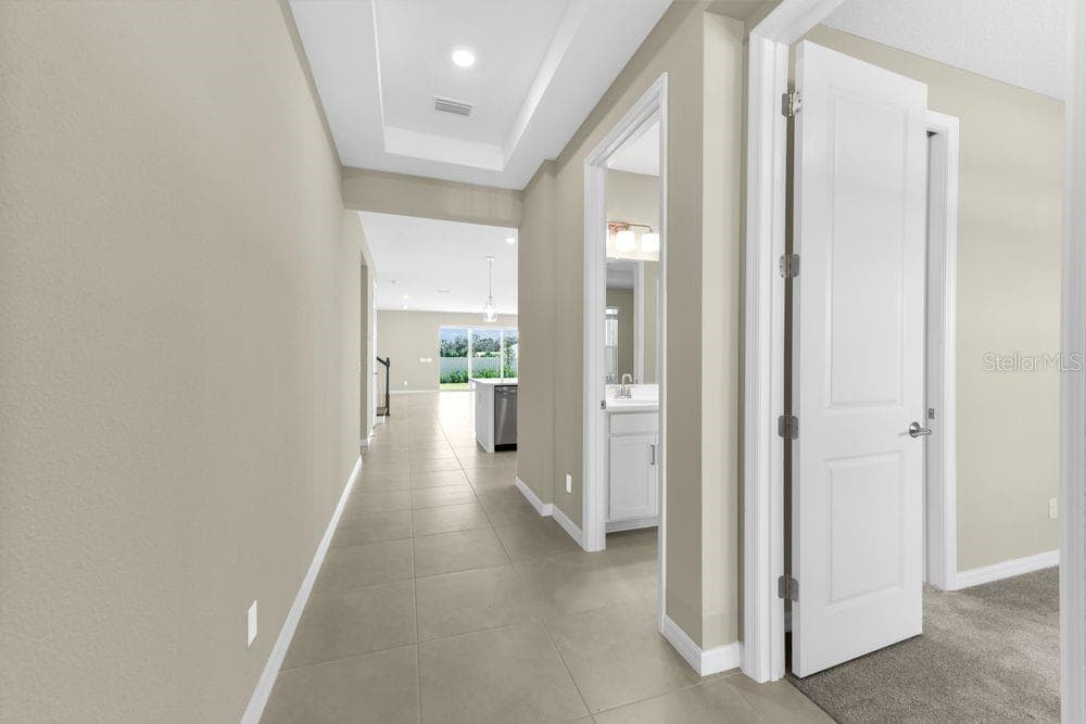 7052 FOXBORO WAY — photo 16 of 26